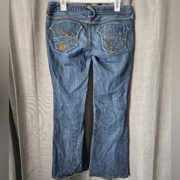7 Diamonds Womens Boot Cut Jeans Size 31 Embroidered - Picture 4 of 6